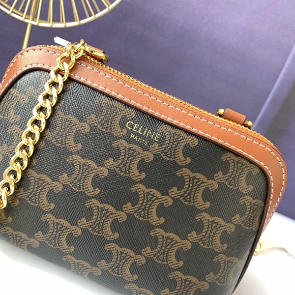 スーパーコピーブランドバッグ背面デザイン